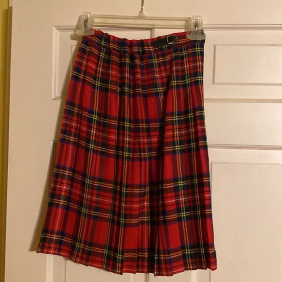 Real Scottish Kilt, size “10 yrs” - Picture 2 of 8